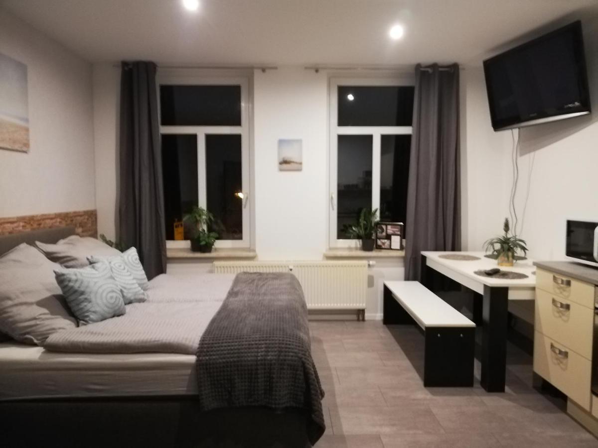 Ferienwohnung "Greizer Strasse 26" Райхенбах-им-Фогтланд Екстериор снимка