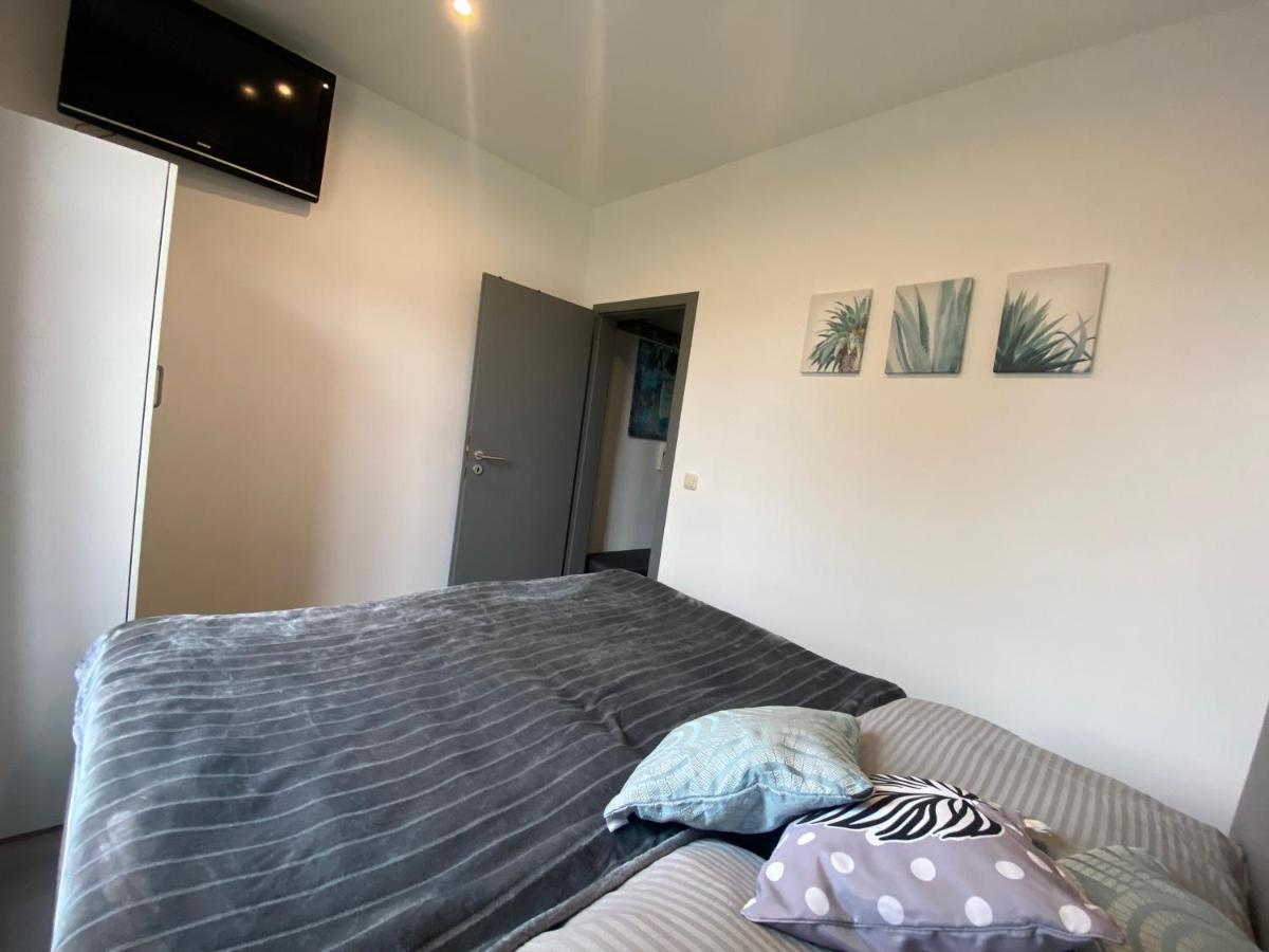 Ferienwohnung "Greizer Strasse 26" Райхенбах-им-Фогтланд Екстериор снимка